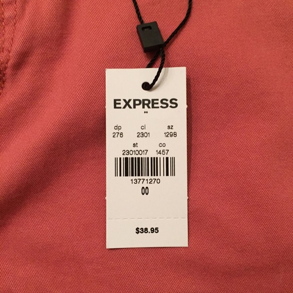 EXPRESS | Shorts - Picture 2 of 4